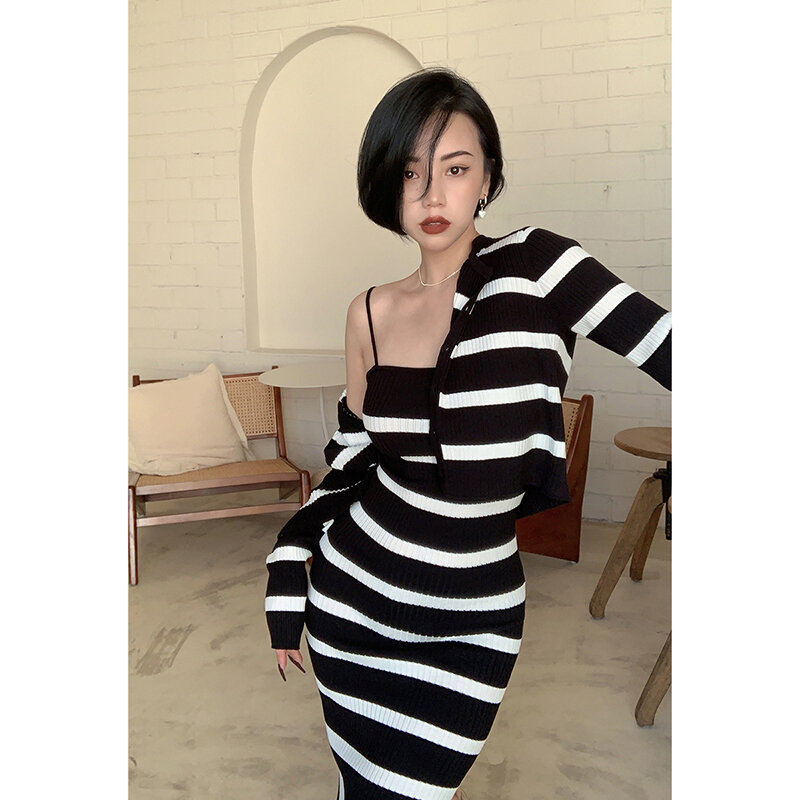 YUQI – ensemble deux pièces à rayures pour femme, tricot doux, élégant, Sexy, Slim, tenue de bureau, automne, 2022