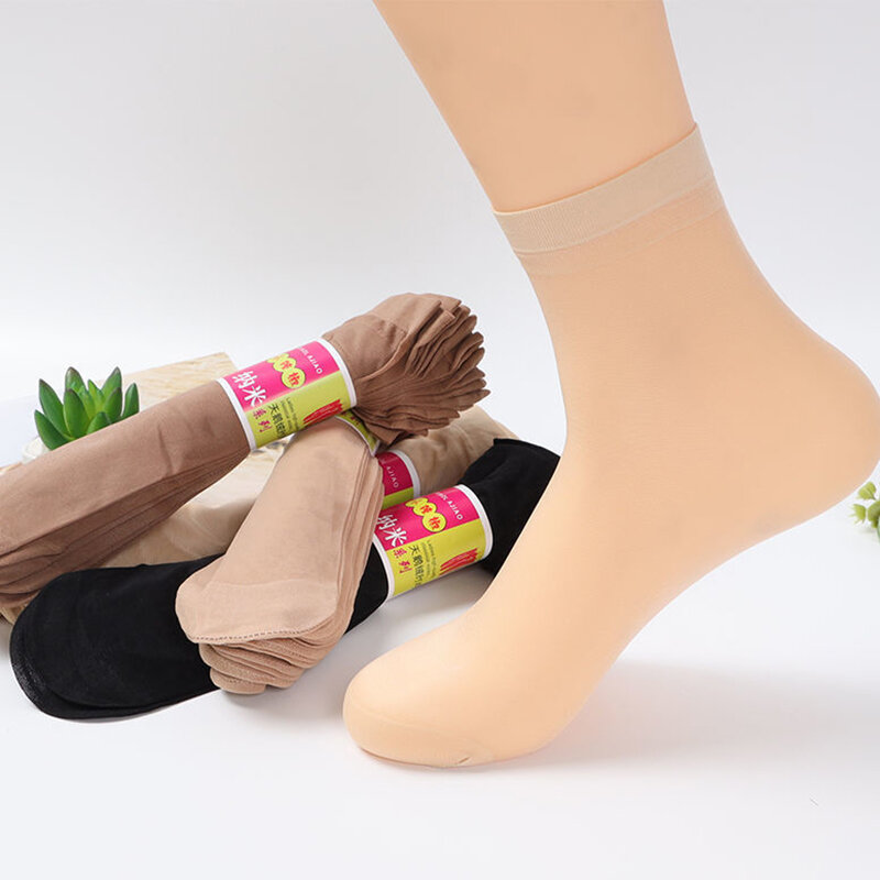 Chaussettes courtes en cristal pour femmes, bas d'été pour filles, bas en Nylon élastique, couleur unie, Cool et confortable, bas d'automne