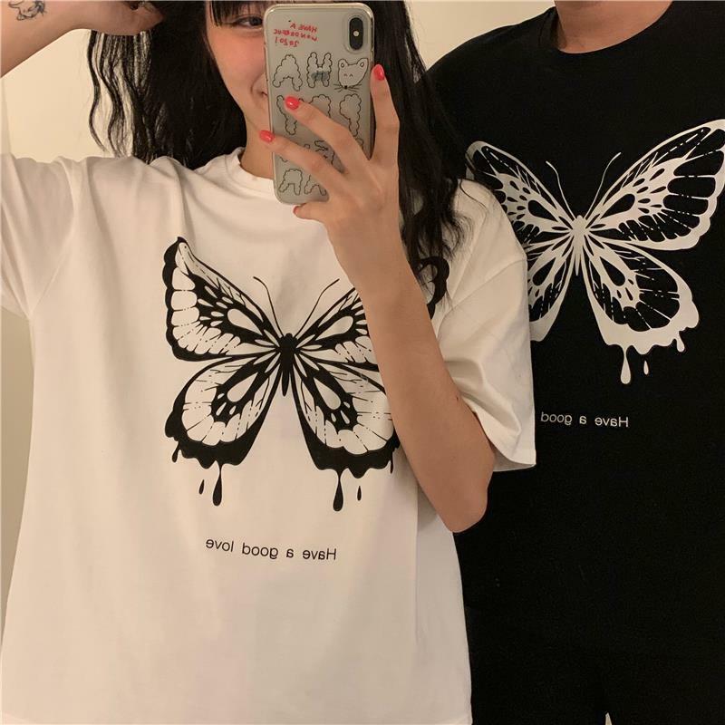 男性と女性のためのレトロなハラジュクTシャツ,ユニセックスのTシャツ,蝶のパターン,半袖,ゴシック,ストリートウェア,夏