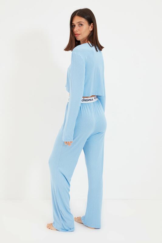 Trendyol-Conjunto de pijama de punto con lunares, ropa de dormir con detalles de goma, color gris, THMAW21PT0588
