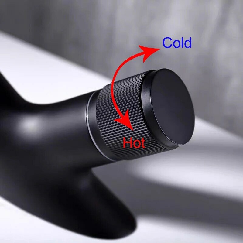 폭포 욕실 수도꼭지 믹서 커브 디자인 스플래시 증거 분지 워터 탭 샤워 헤드 욕실 액세서리에 대한 배관 Tapware