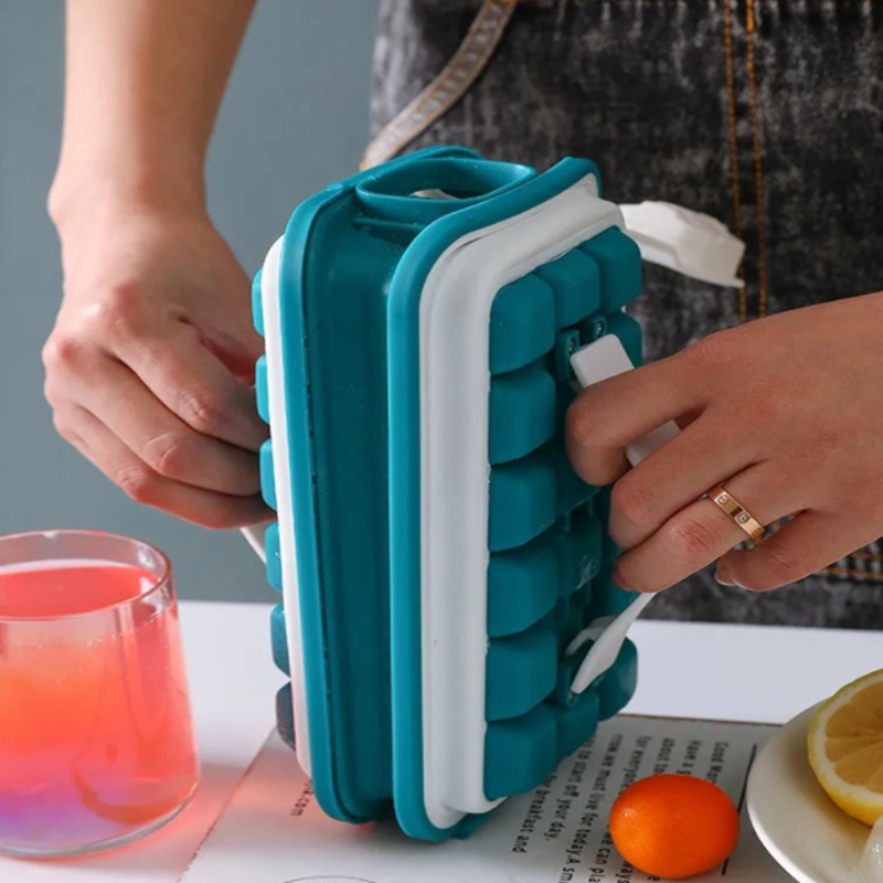 Bevanda congelata borsa per cubetti di ghiaccio stampo pieghevole bollitore contenitore per ghiaccio 2 in 1 portatile Silicone Ice Ball Maker vassoio cucina domestica