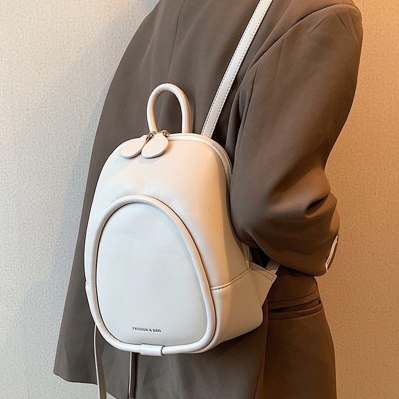 Vintage Leather Backpacks Ladies Fashion Backpacks Female High Capacity Backpacks For Women Versatile Women's Commuter Backpacks
