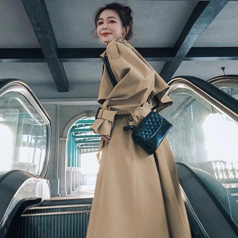 Cortavientos caqui para mujer, abrigo largo suelto de estilo británico de alta gama, nueva versión coreana, primavera y otoño