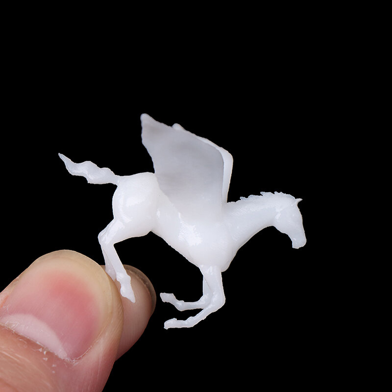 ثلاثية الأبعاد يطير الحصان مصغرة التماثيل الديكور الغابات المنمنمات مايكرو المناظر الطبيعية الديكور حشو كريستال الكرة
