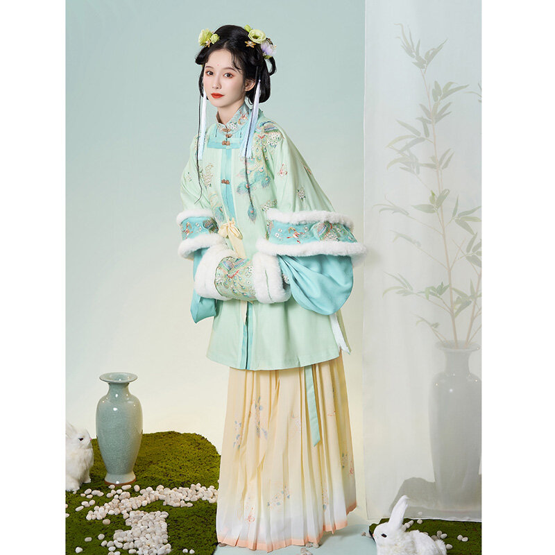 ChongHuiHanTang 여성을위한 원래 명나라 Hanfu 드레스 스퀘어 넥 공작 자수 하프 슬리브 탑스 옐로우 프린트 스커트