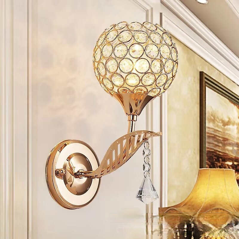 Хрустальная настенная лампа, современный простой индивидуальный модный светильник в стиле арт-деко для гостиной, спальни