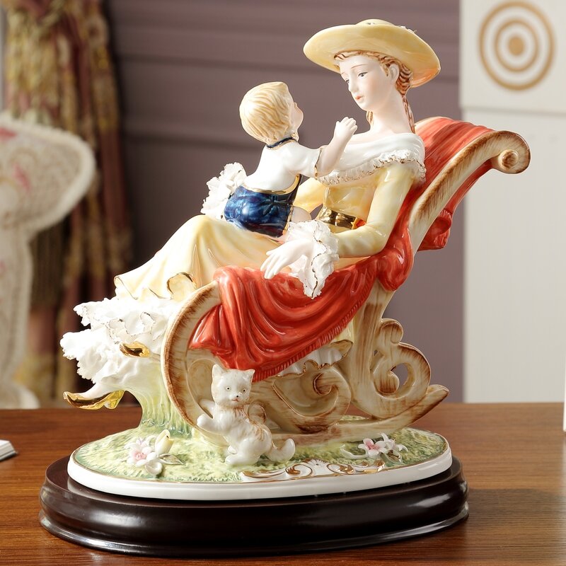 Figura in ceramica europea calda madre ornamenti per bambini arredamento per la casa soggiorno figurine artigianato tavolo da ufficio statue decorazione