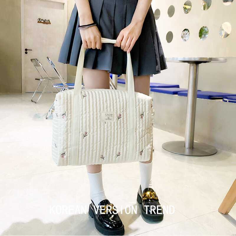 Embroidery Maternity Package White Mummy Bag Travel Outdoor Nylon Waterproof Baby Diaper Bag Handbag for Mom 2022 Hot Sell
