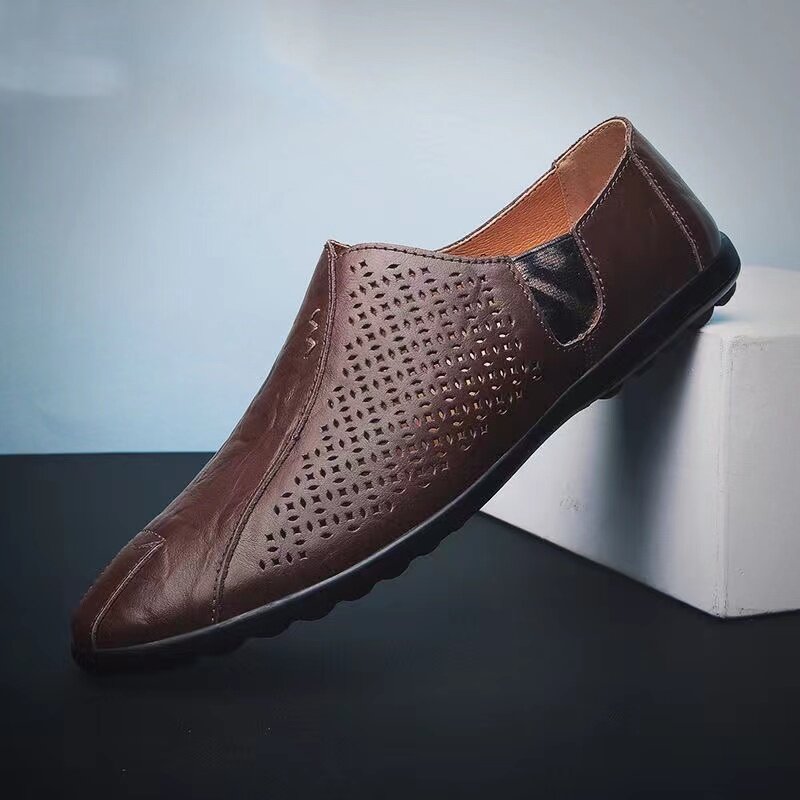 Nowe skórzane męskie obuwie luksusowe marki 2022 męskie mokasyny mokasyny oddychające Slip on wygodne buty do jazdy samochodem Plus rozmiar Hombre