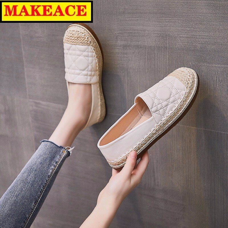 Fashion Round Head Ethnic Wind Ladies Flat Shoes Outdoor Leisure Low Upper Shoes 2021 New Women's Single Shoes  Woman Flats