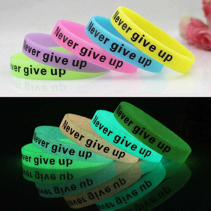 5pcs Never Give Up Luminous Bracelets Men Women Motivational Hologram Sport Silicone Wristbands Bangles Cuff Gift SH095