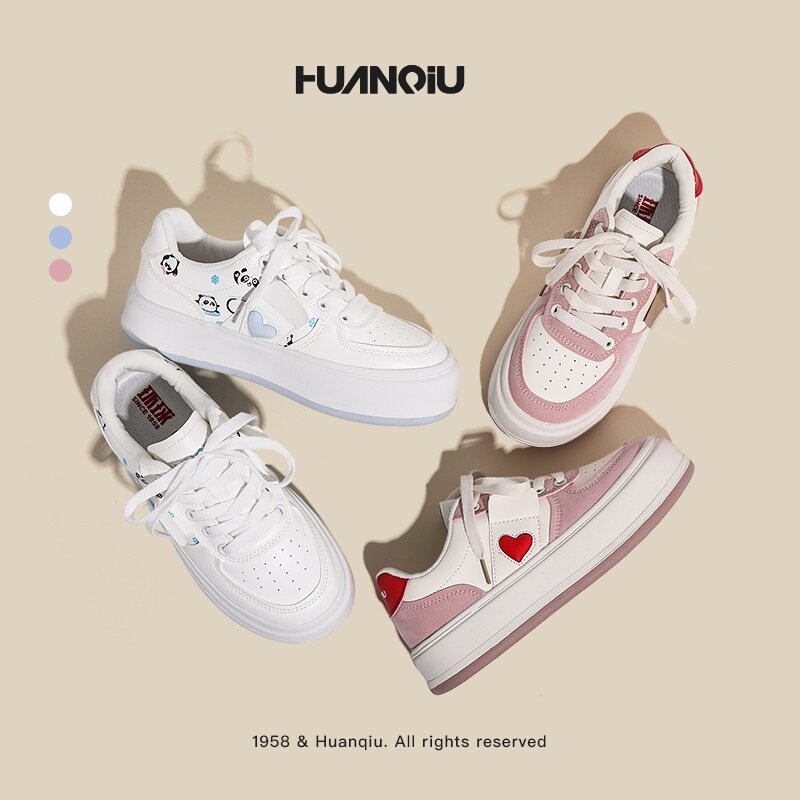 Huanqiu tênis primavera e verão 2022 novo lazer bonito dos desenhos animados sapatos brancos das mulheres versátil amor skate tênis de corrida