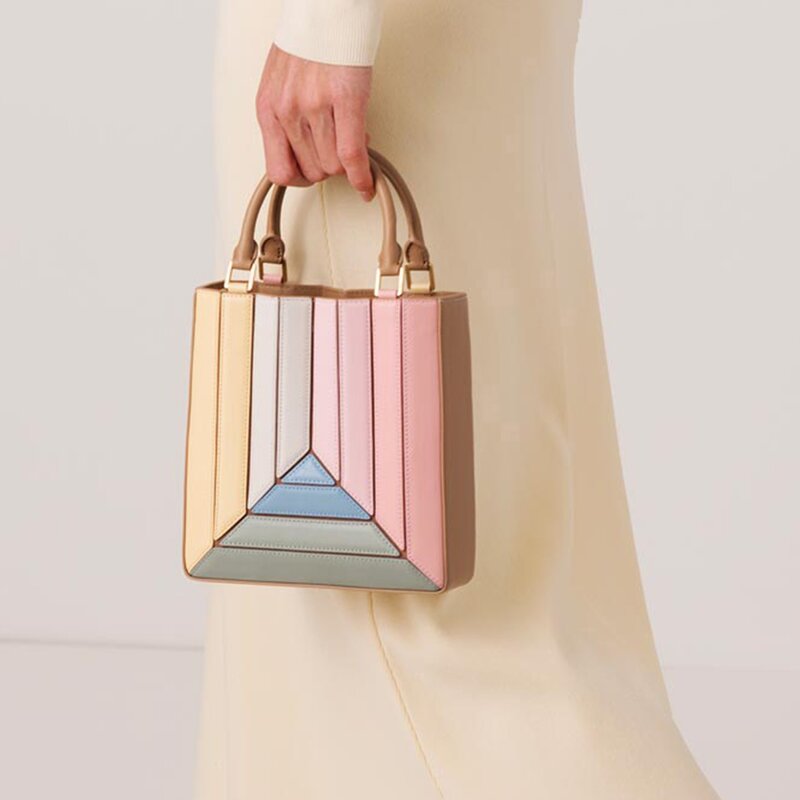Borse di lusso borsa di design borsa a tracolla intrecciata con tracolla abbinata a colori zaino quadrato piccolo borsa a tracolla di tendenza semplice