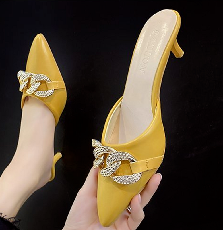 Womenamp  New Fashion Joker Muller Shoes Pointed with Rhinestone Chain Decoration Ladies Half Slippers In Summer
