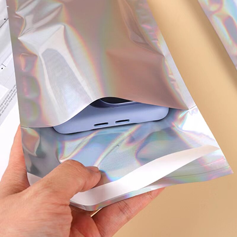 50 pçs/lote colorido sacos de correio a laser auto selagem plástico envelopes saco de armazenamento roupas poli adesivo sacos de embalagem de correio