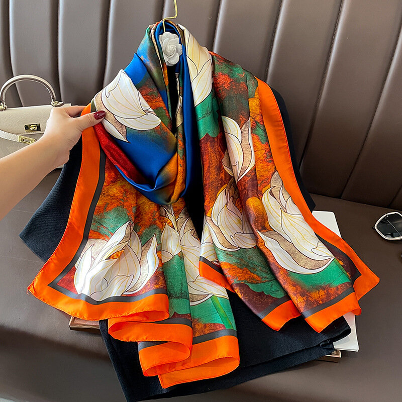 Lenços de seda macios de luxo para mulheres, Lady Wrap, bandana de praia, silenciador Foulard Pareo, xale feminino, designer europeu, 180x90cm, verão