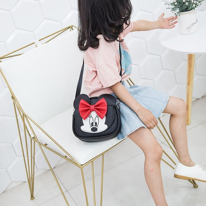 Disney-Cartoon Minnie Coin Purse para crianças, bolsa de ombro fofa, bolsa multifuncional mensageiro, mini meninas, marca de luxo, nova, 2023