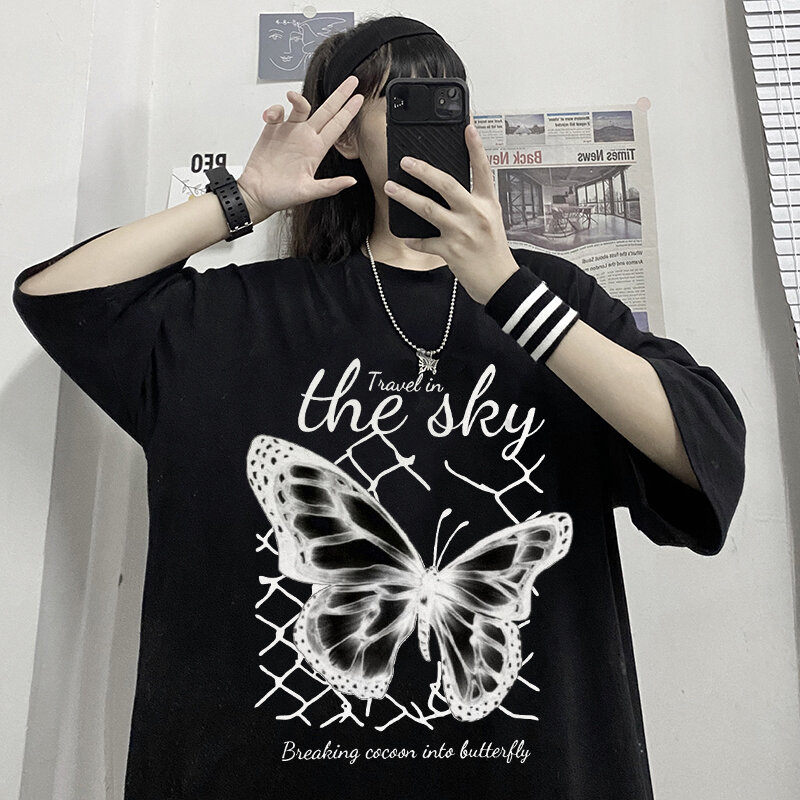 Oversized T Shirt Women Punk Butterfly Harajuku Dark Tops Fashion Swag Aesthetic Women's Clothes Hip Hop Gothic Oman Tshirts
