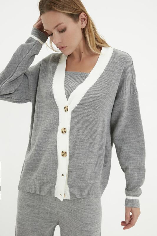 Trendyol – Cardigan surdimensionné en tricot, sous-vêtement, costume