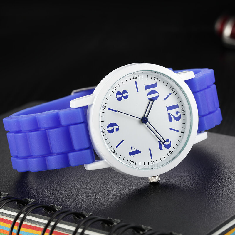 Neueste Marke Kinder Uhren Kinder Mode Silikon Band Einfache Quarz Uhr Jungen Mädchen Sport Geschenke Vintage Uhr Schwarz 2022