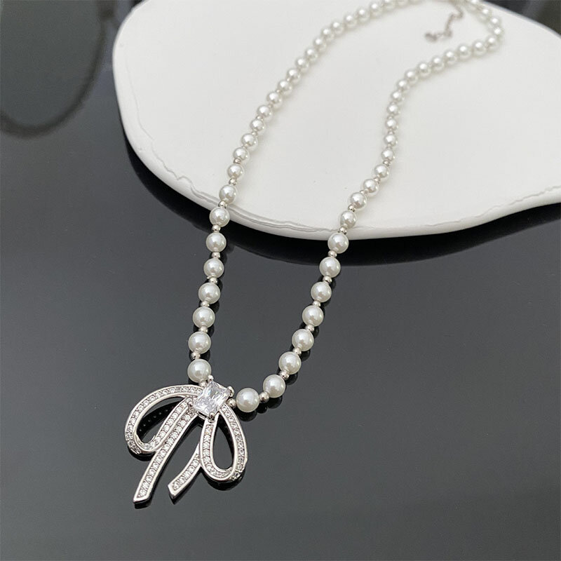 Temperament Versatile Crystal Bow Pendant Pearl Necklace European and American Light Luxury FashionElegantCollar Chain Neckchain