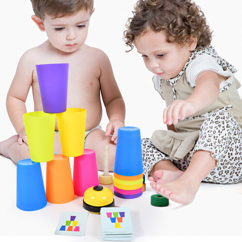 あなたの子供の教育の早期教育スタッキングカップ論理ゲームトレーニングおもちゃを考える競争力のある積み重ねカップ