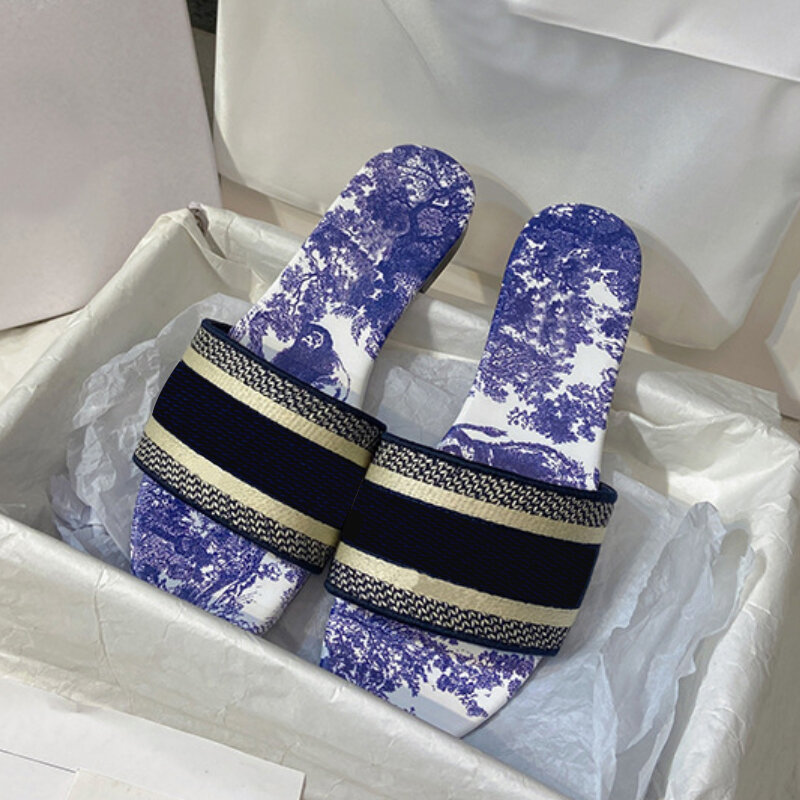 2022 nova mulher de luxo chinelos moda designer carta harajuku bordados sandálias casa senhoras flip flop sapatos comfor slides