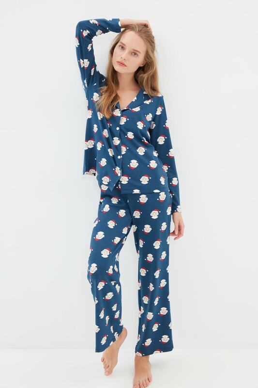 Trendyol Christmas Knitting Themed Pajamas set THMAW22PT1209