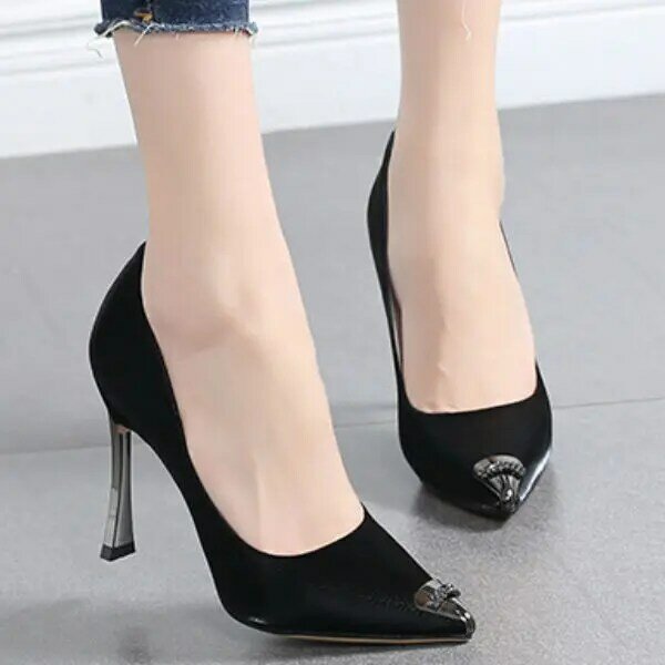 Женские туфли стразы на высоком каблуке, остроносые туфли с закрытым носком, Корейская версия 2021
