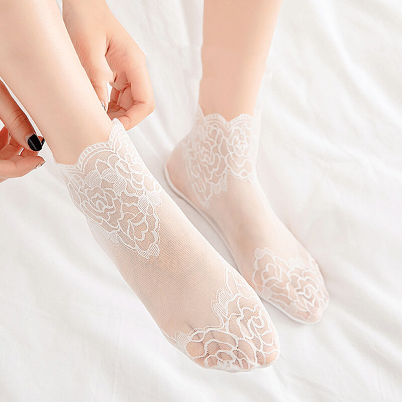 Женские невидимые кружевные носки Lolita, тонкие женские кружевные носки-лодочки, полые Нескользящие прозрачные носки для женщин