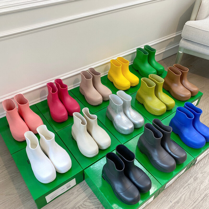 Plush Size 34-45 Unisex Luxury Brand Design Women Round Toe Candy Color Rain Boots Ankle Slip on Men Ankle Shoes