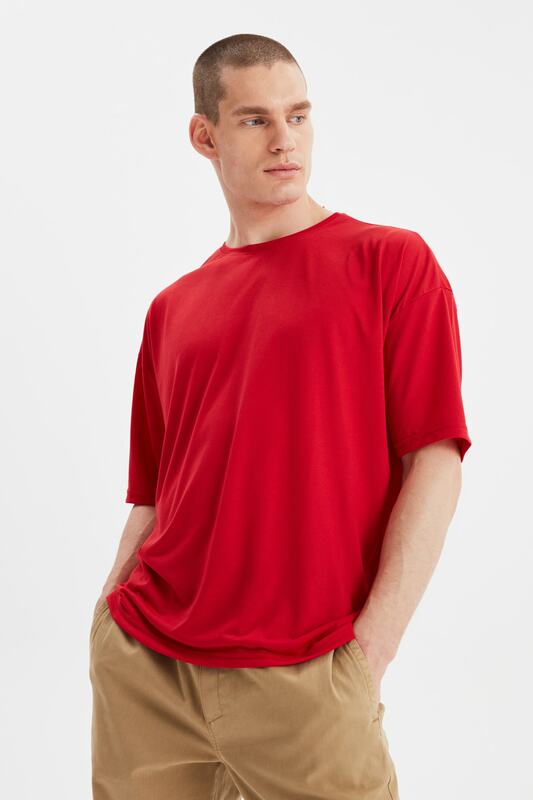 Trendyol Basic męski kołnierzyk rowerowy Oversize z krótkim rękawem T-Shirt TMNSS21TS0811 футболка оверсайз футболка мужская koszulki топ