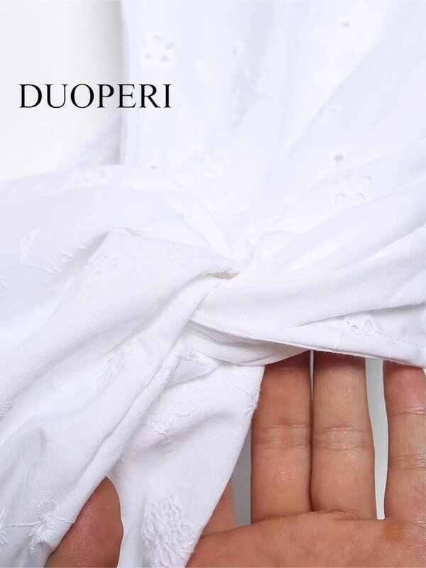 DUOPERI-여성 패션 솔리드 자수 구멍 뚫린 크롭 블라우스, 빈티지 v넥 하프 퍼프 슬리브, 세련된 여성 셔츠