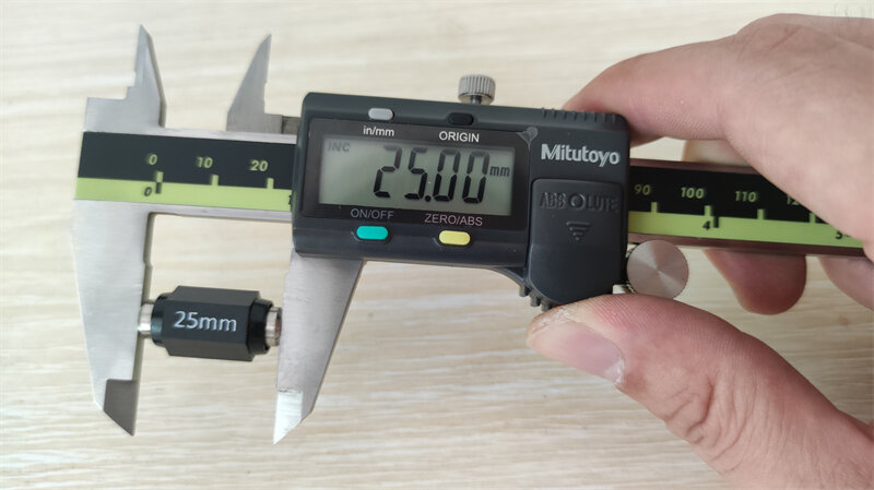 نك ميتوتويو أداة لد الإلكترونية الورنية الفرجار الرقمية 6in 0-150 مللي متر 500-196-30 دقة 0.01 مللي متر قياس الفولاذ المقاوم للصدأ