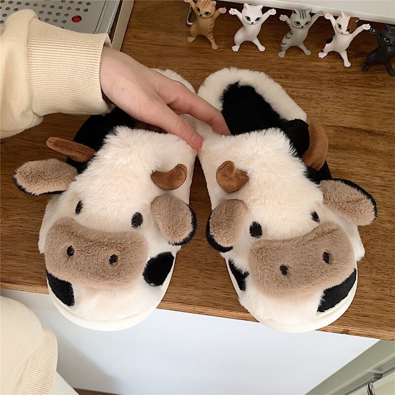 Upgrate Cute Animal Slipper dla kobiet dziewczyn Kawaii puszyste ciepłe zimowe kapcie kobieta Cartoon mleko krowa kapcie do domu śmieszne buty