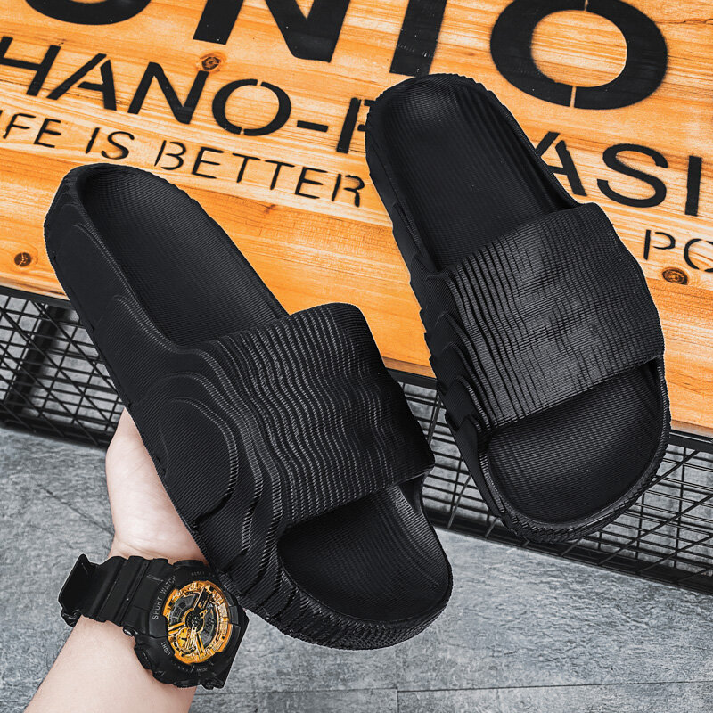 Men's Summer Indoor Comfortable Slippers With Soft Soles Light Casual Black Anti Slip Breathable Bathroom Slippers
