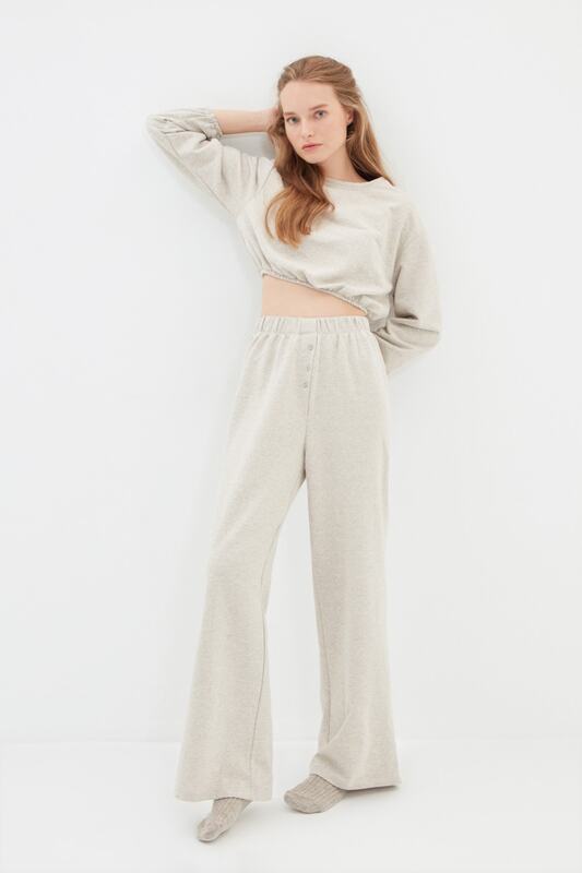 Trendyol-Conjunto de pijama de punto de goma, ropa de dormir, THMAW22PT0645