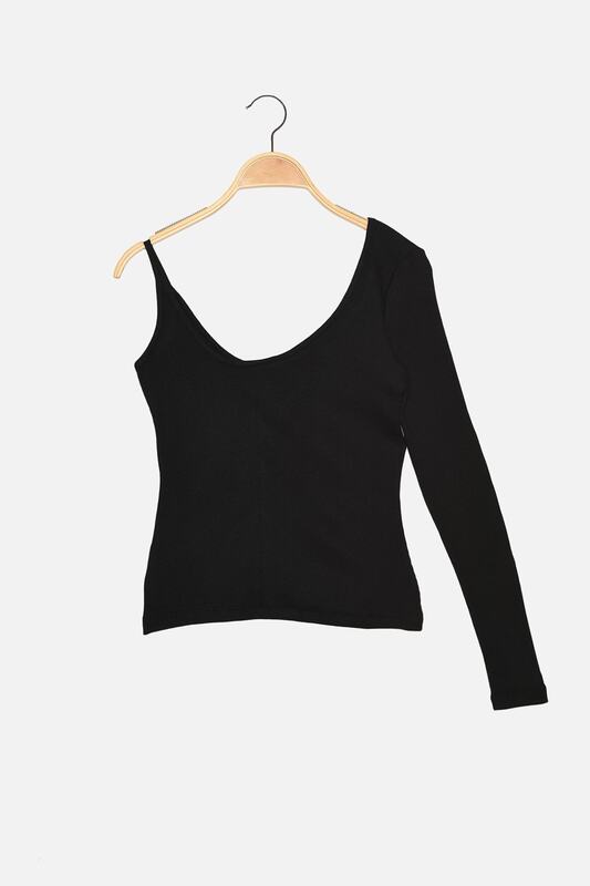 Trendyol – Blouse tricotée à une épaule, vêtement côtelé