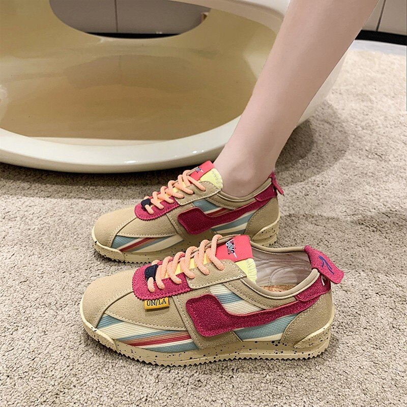 Sneakers da donna traspiranti scarpe da donna leggere per il tempo libero aumentano le scarpe di lusso multicolori scarpe con plateau di moda Comfort