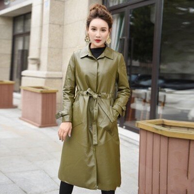 Cappotto femminile in pelle di agnello, nuovo per lo più casual per donna, giacca lunga slim fit, elegante con cintura tascabile verde militare