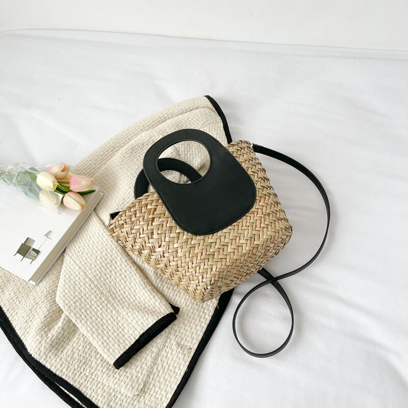 2022 beach basket summer Weaving Ladies straw bag fashion beach Totes bags rattan shoulder bags woven bag hand-made handbags