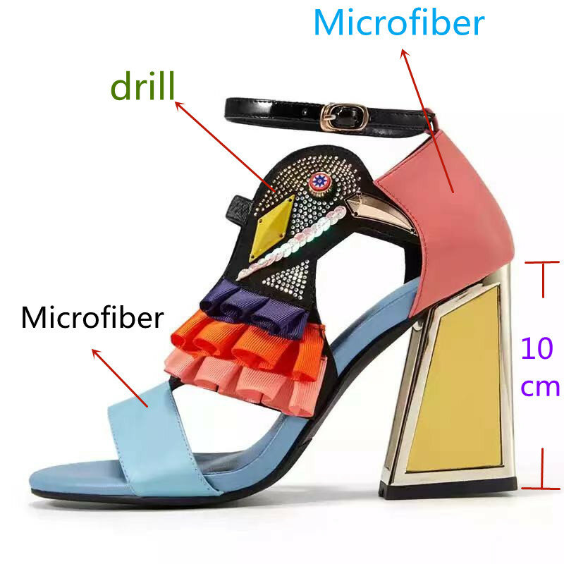【JOCHEBED Hu】sepatu Hak Tinggi Desainer Baru Sandal Musim Panas Wanita Ruffle Dekorasi Burung Pesta Berlian Imitasi Chunky Baru 33-44