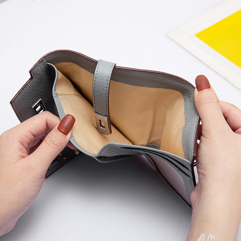 New Women's Folding Genuine Leather Ｗallet Ladies Lock Catch Short Purse Clutches Card Holder Purse