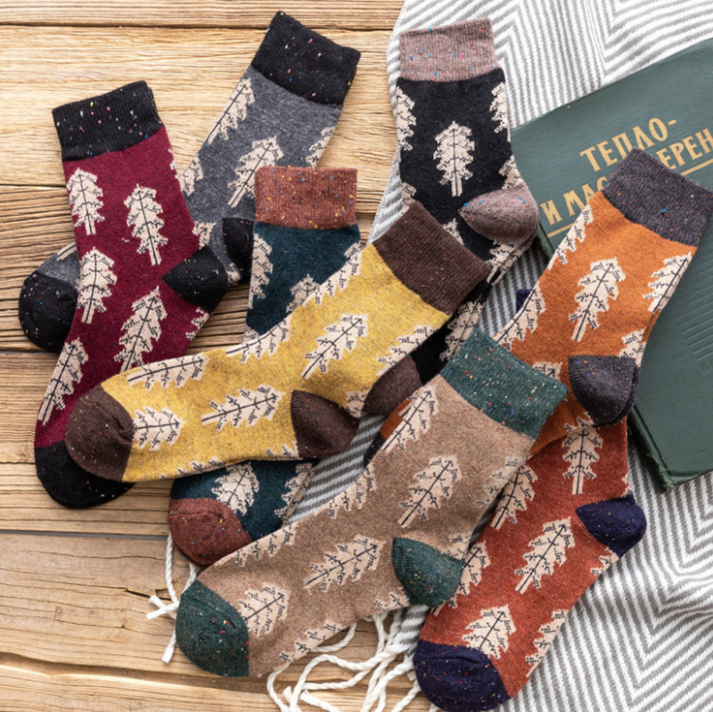 Estilo japonês outono inverno feminino meias de lã argila-colorido chiffon senhoras meias quentes com árvore de natal engrossado 134