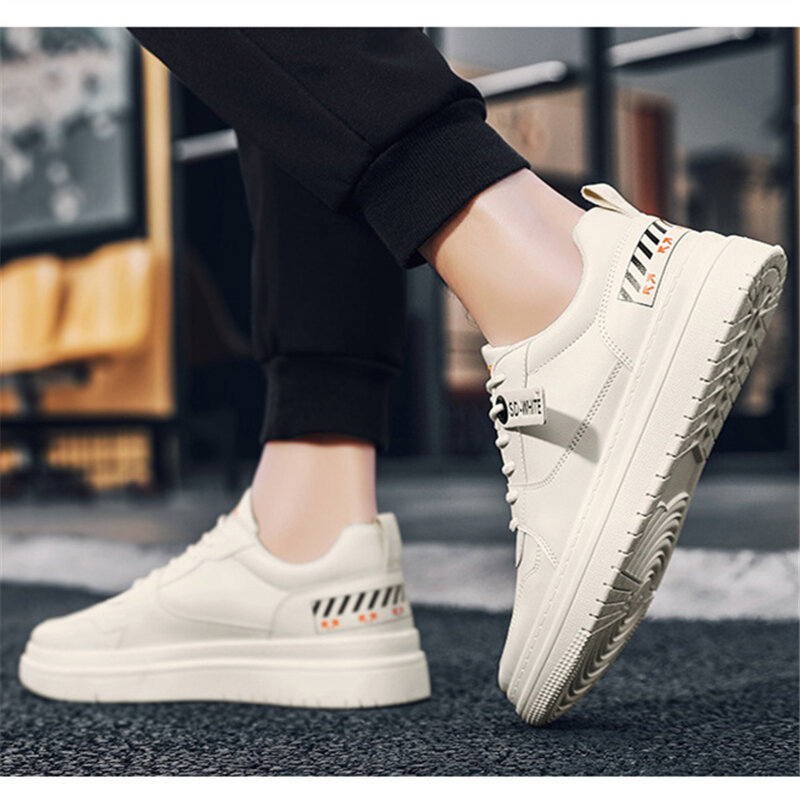 White Sneakers Men Casual All-match Lightweight Board Shoes Trendy Design Student Sports Shoes Comfortable Athletic Footwear