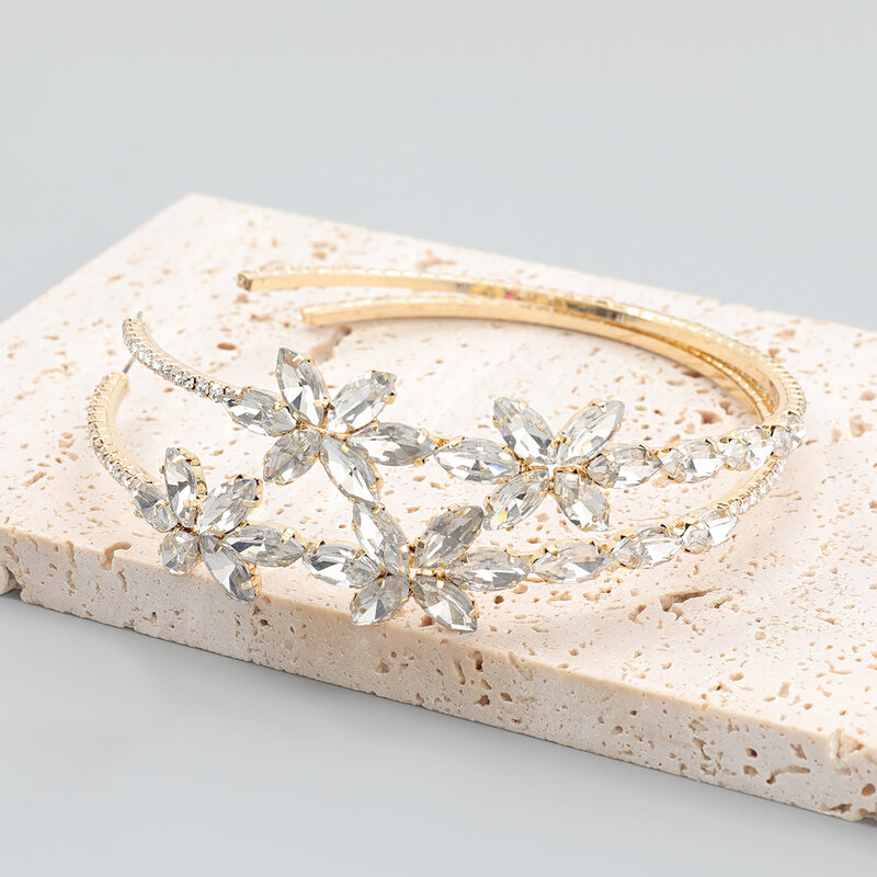 موضة اللون الماس سلسلة جديدة سبيكة الماس حجر الراين زهرة أقراط العصرية المرأة أقراط