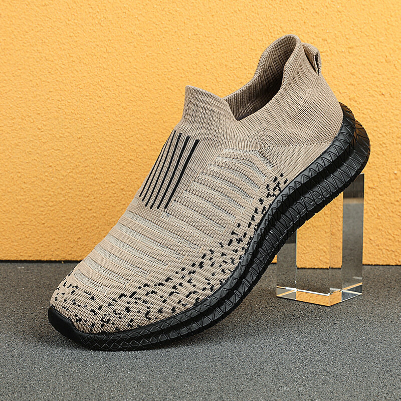 Nowy 2022 letnie buty dla mężczyzn mokasyny oddychające męskie trampki moda wygodne obuwie Casual Masculin Zapatillas Hombre