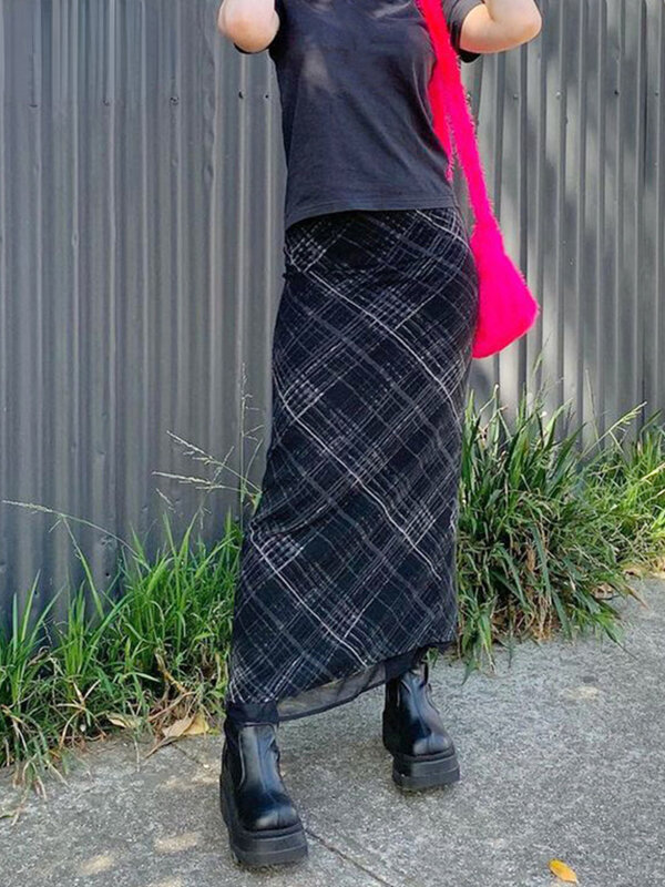 Gitana-faldas largas de tul de hada Grunge para mujer, falda negra a cuadros Kawaii, Harajuku, falda de cintura baja coreana, primavera y verano, 2022