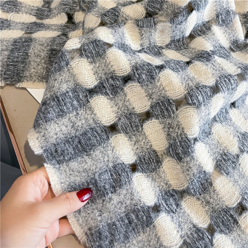 2022 Winter Thick Neckercheif Cashmere Scarf for Women Design Warm Shawls and Wraps Hollow Blanket Poncho Female Echarpe Stoles